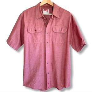 Wrangler Two Pocket Button Down short Sleeve Top